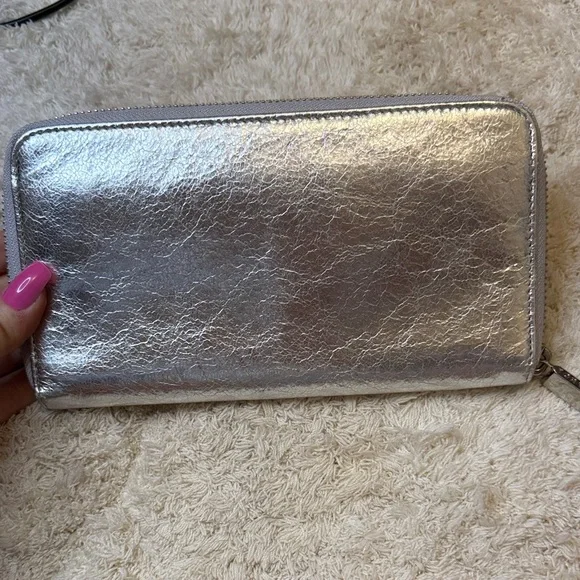 Tory Burch Metallic Leather Continental Zip Around Wallet